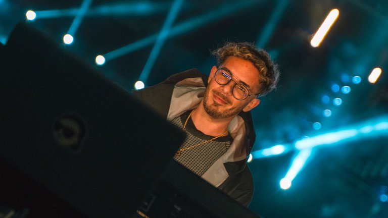 Cumbia, reggaetón y autogestión: quién es Fer Palacio, el DJ más popular de YouTube Cumbia, reggaetón y autogestión: quién es Fer Palacio, el DJ más popular de YouTube