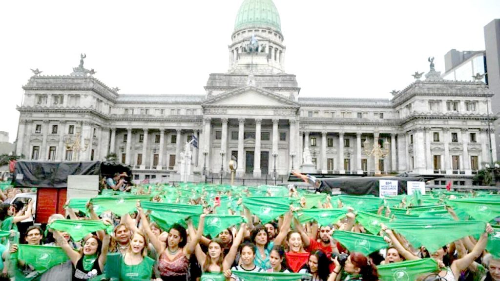 El presidente promulgará la ley de aborto legal con un acto en el Museo del Bicentenario El presidente promulgará la ley de aborto legal con un acto en el Museo del Bicentenario
