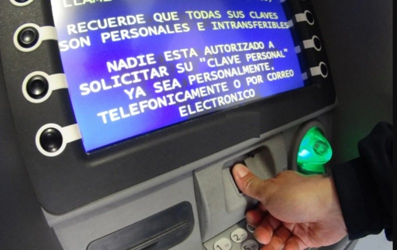 Bancos: Los cajeros automáticos deberán usar huella dactilar para operar Bancos: Los cajeros automáticos deberán usar huella dactilar para operar