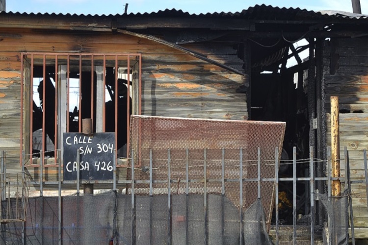 Incendio afecto una vivienda Incendio afecto una vivienda