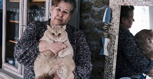 El calvario de una mujer que fue declarada muerta y hace tres años intenta demostrar que está viva El calvario de una mujer que fue declarada muerta y hace tres años intenta demostrar que está viva