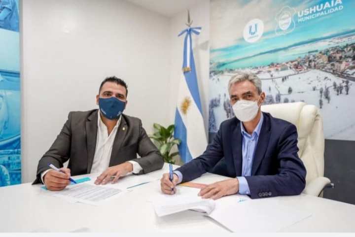 Muñiz siccardi: “este año comenzaremos con la obra de la terminal con financimiento de nación” Muñiz siccardi: “este año comenzaremos con la obra de la terminal con financimiento de nación”