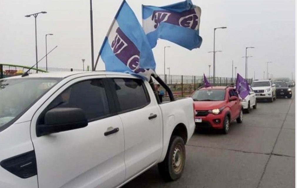 Lunes 19 caravana del SUTEF para que se suspendan las clases presenciales en TDF Lunes 19 caravana del SUTEF para que se suspendan las clases presenciales en TDF