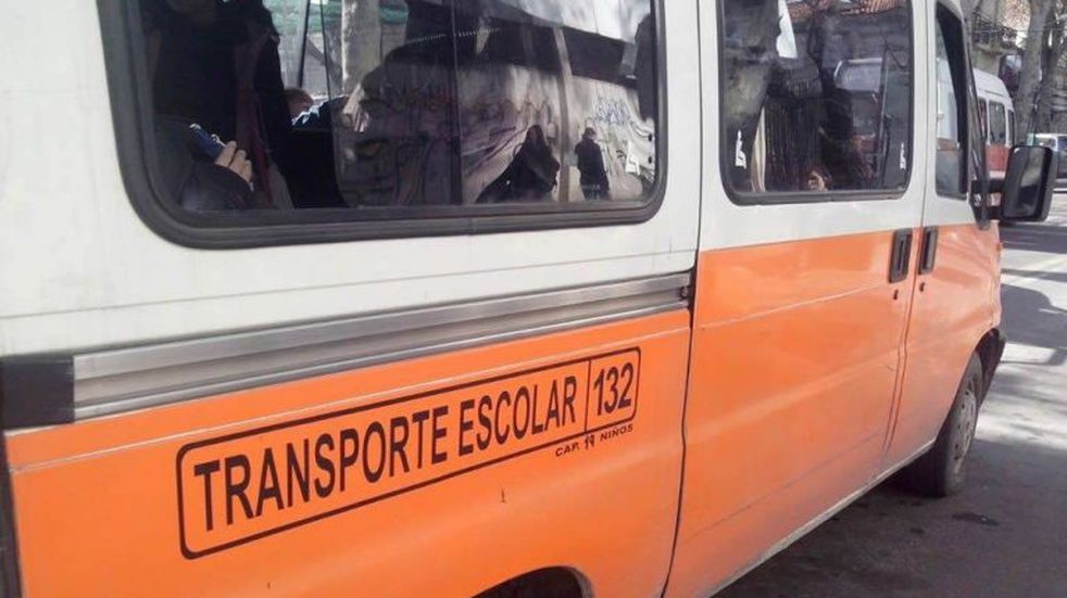 Comenzaron a trabajar los transportes escolares Comenzaron a trabajar los transportes escolares