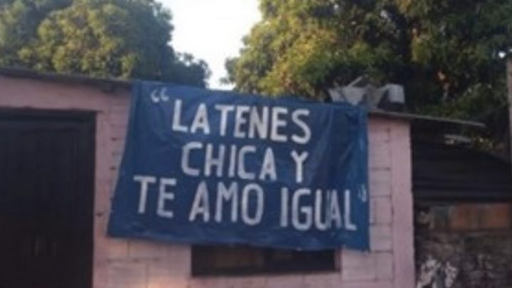 Un insólito cartel por el día de los enamorados en Misiones: «No lo escraché»